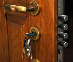 Newtonville Locksmith Store Newtonville, MA 617-826-6180 - 10a-Lock-Change